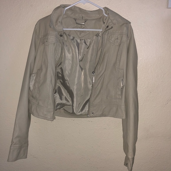 Beige tan jacket - Picture 1 of 3